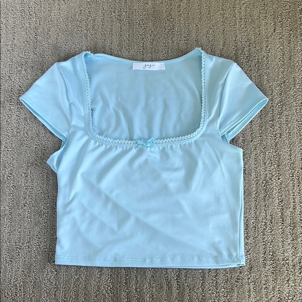 Gaze Women’s Baby Blue Crop Top